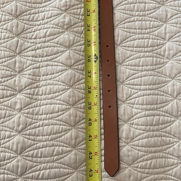 Coach Belt Handcrafted in Italy of Vegetable Tanned Leather and solid brass - Picture 10 of 10